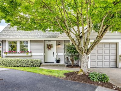 218 Grow Avenue NW, Bainbridge Island, WA, 98110
