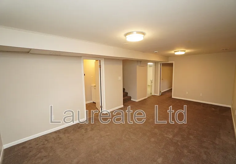 2258 W Maplewood Ave — Photo 16