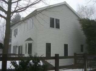 934 Pontiac Trl, Madison, WI 53711