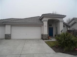 5540 W Oak Ave, Fresno, CA 93722
