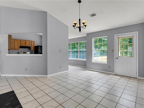 5th image of 7153 New Dale Rd