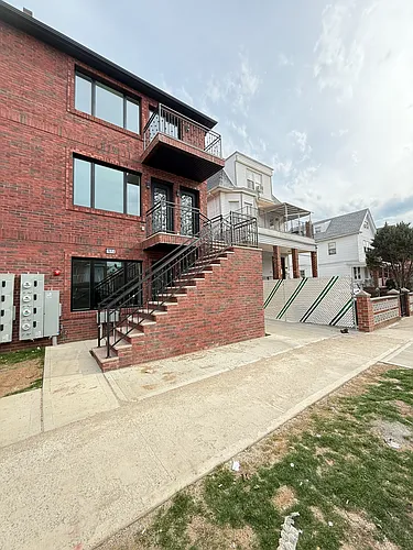 (Undisclosed Address) Photo 1