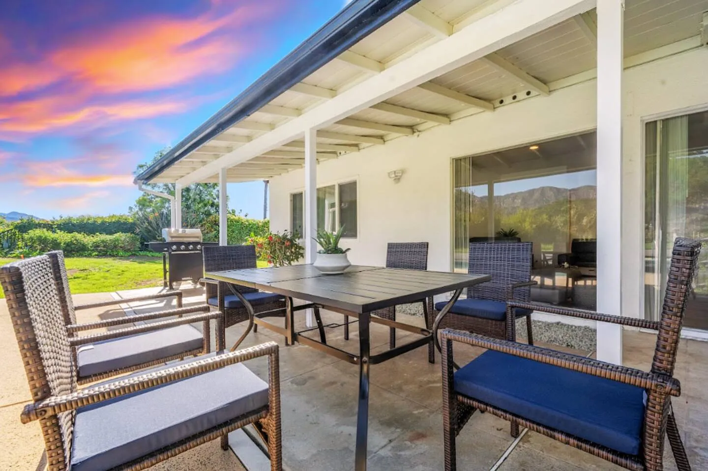 4 bed, 1842 sqft, $10,000 — Photo 2