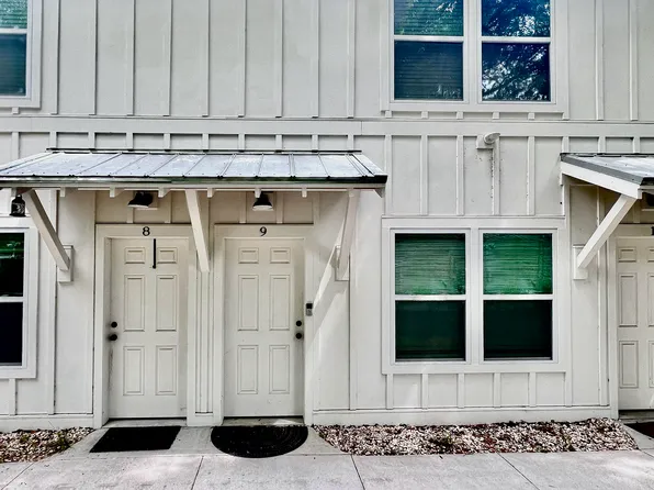 5739 Salvo St #B9, Hanahan, SC 29410