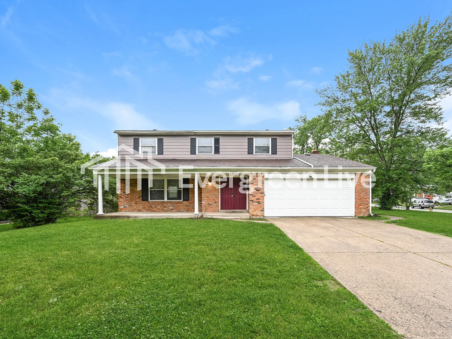 4 bed, 2.5 bath, 1964 sqft, $2,095 — Photo 1