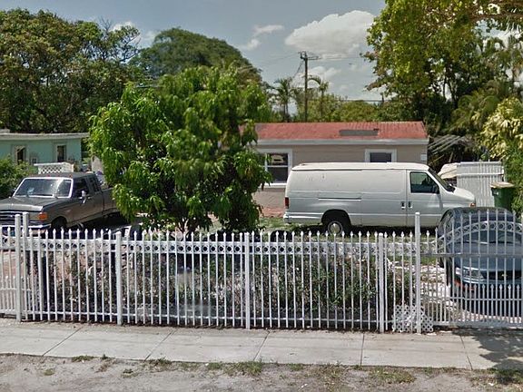 3rd image of 175 NW 119th St