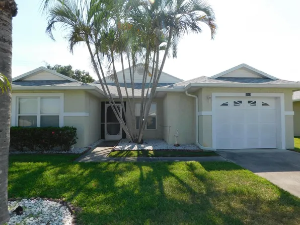 5943 Alexandria Circle, Fort Pierce, FL 34982