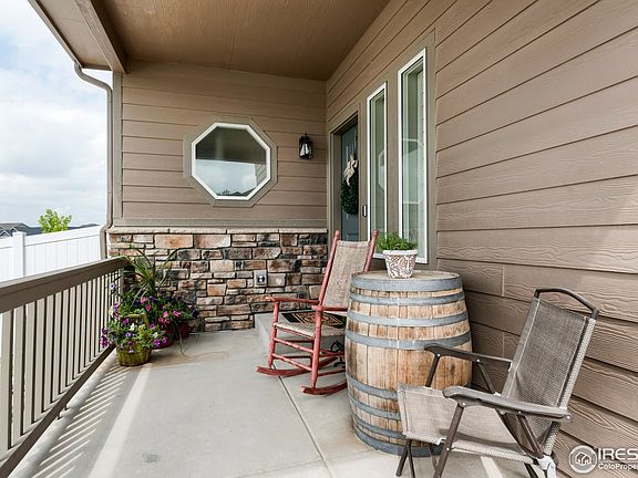 3rd image of 699 Vermilion Peak Ct