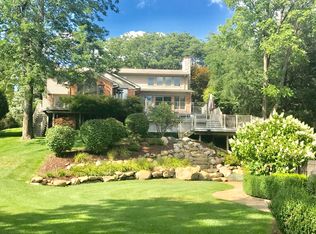 630 E Snell Rd, Rochester, MI 48306