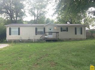 205 E Florence St, Windsor, MO 65360