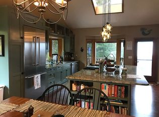 18540 Ranch Rd, Brookings, OR 97415