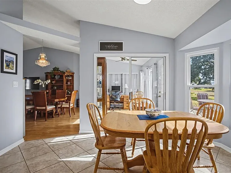 25049 Navel Ave — Photo 18