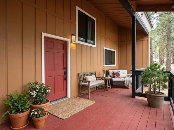 10664 Martis Dr, Truckee, CA 96161