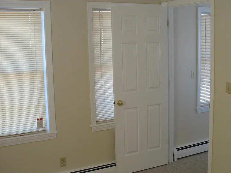 38 Dumas Ave #B — Photo 8