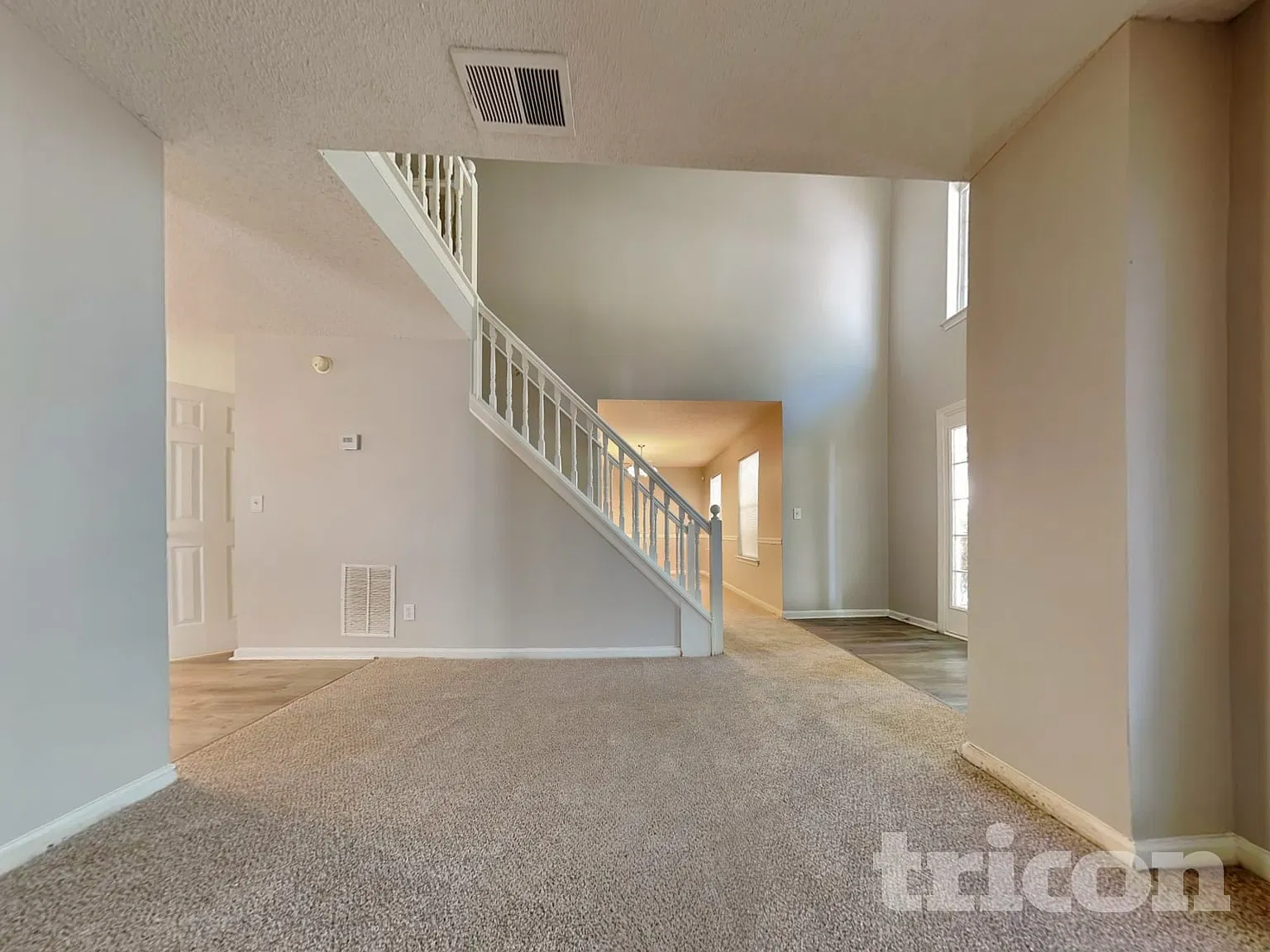 1052 Erie Circle Stone Mountain GA — Photo 2
