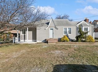 45 Ella Street, Valley Stream, NY 11580