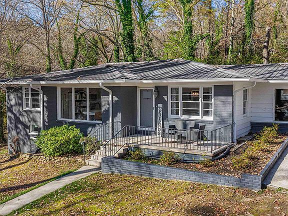 3rd image of 106 Rainbow Dr SW