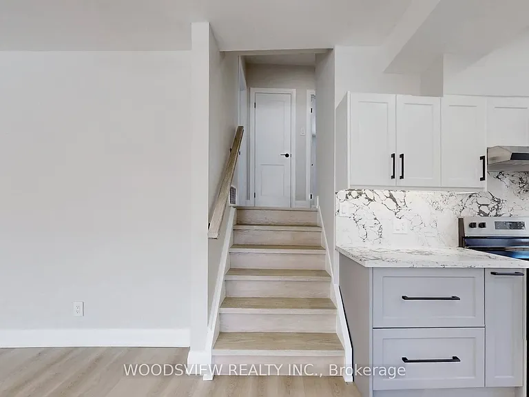 56 Niantic Cres #MAIN — Photo 11