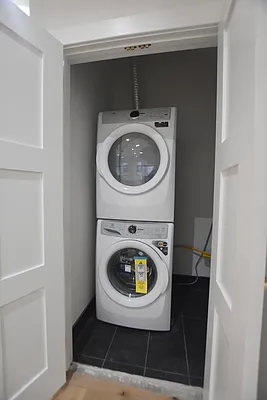 Rented by Compass | media 18