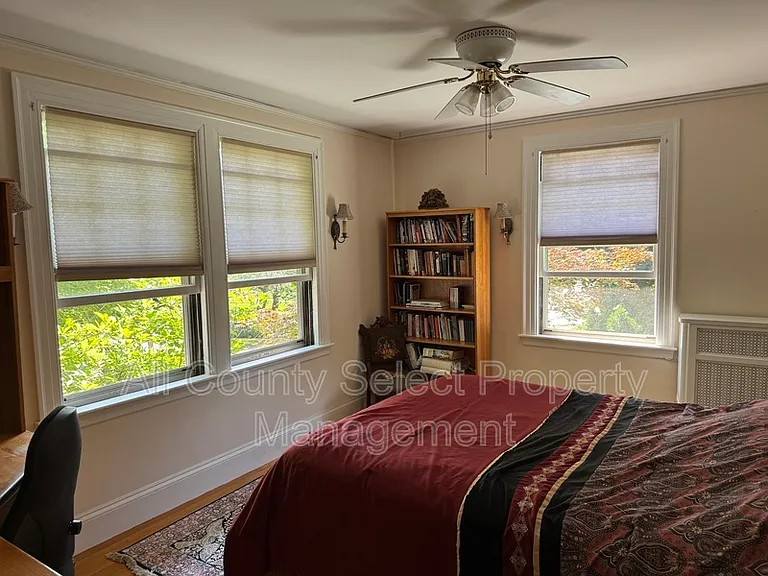 38 Baker Ave — Photo 5