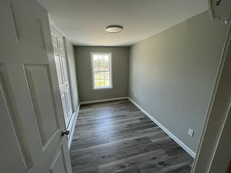 14 Stanley Rd — Photo 11