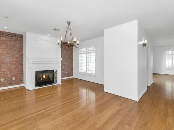 229 W Portland St, Phoenix, AZ 85003