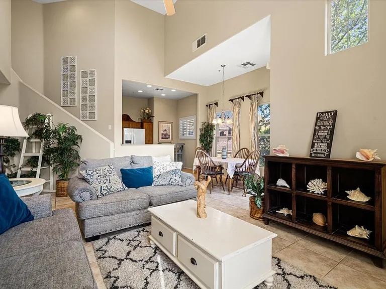 3975 N Hualapai Way #281 — Photo 6