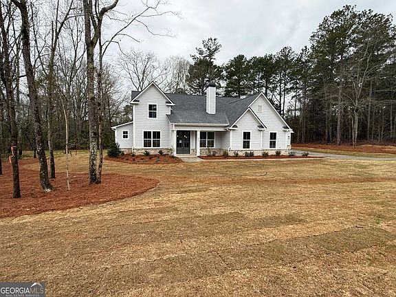 3rd image of 275 Springtime Way