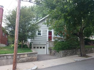 29 Salman St, West Roxbury, MA 02132