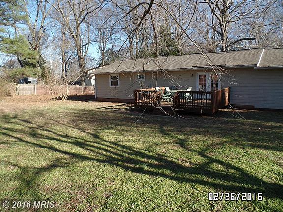 3rd image of 11205 Meadowlark Ln