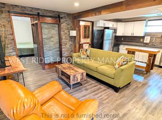 2324 N Watts St #B, Portland, OR 97217