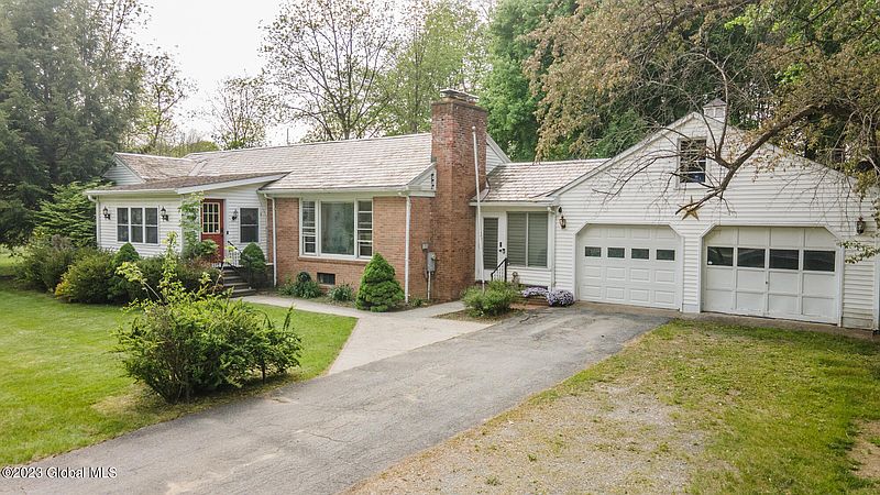 4th image of 485 Ridge Road