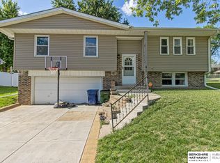 13205 Schirra St, Omaha, NE 68138