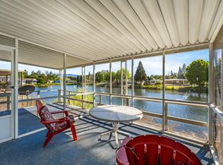 286 Lakeview Dr, Grants Pass, OR 97526