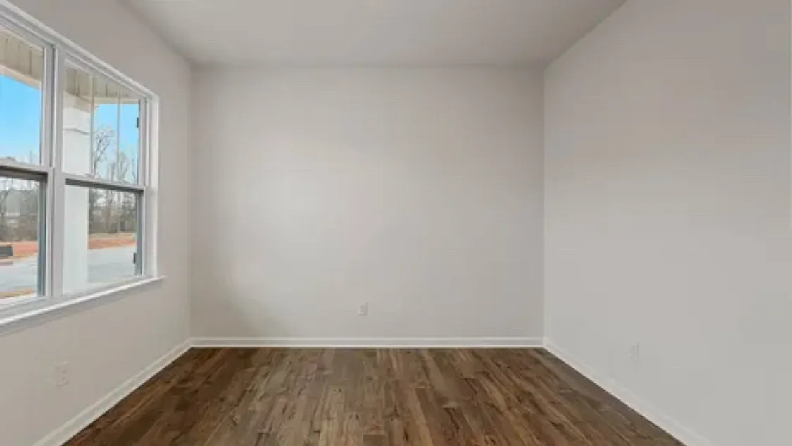 4 bed, 2.5 bath, 2059 sqft, $2,300 — Photo 4