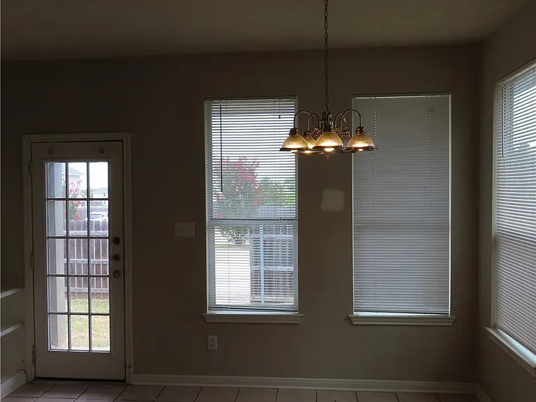 4107 McFarland Dr — Photo 15