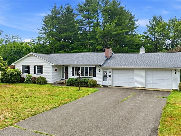 2nd image of 48 Hickory Dr