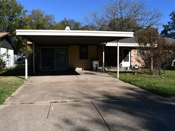 705 Yale Dr, Lancaster, TX 75134