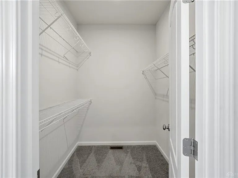 5283 Greenview Ln — Photo 20