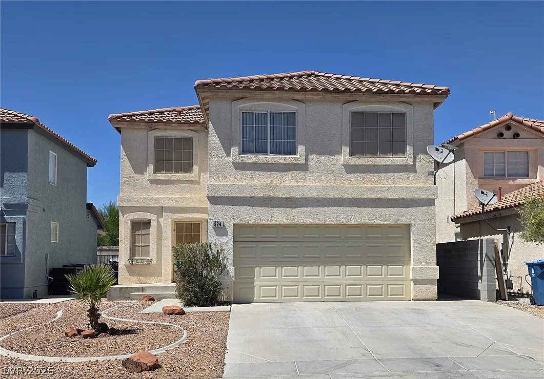 4 bed, 2.5 bath, 1741 sqft, $2,147 — Photo 1