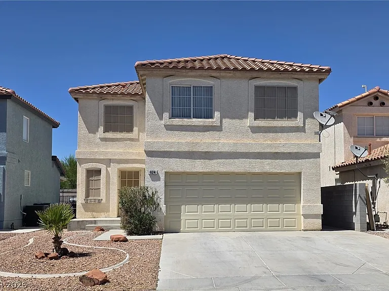 824 Ribbon Grass Ave — Photo 1