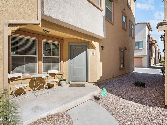 4th image of 2031 N 77TH Drive