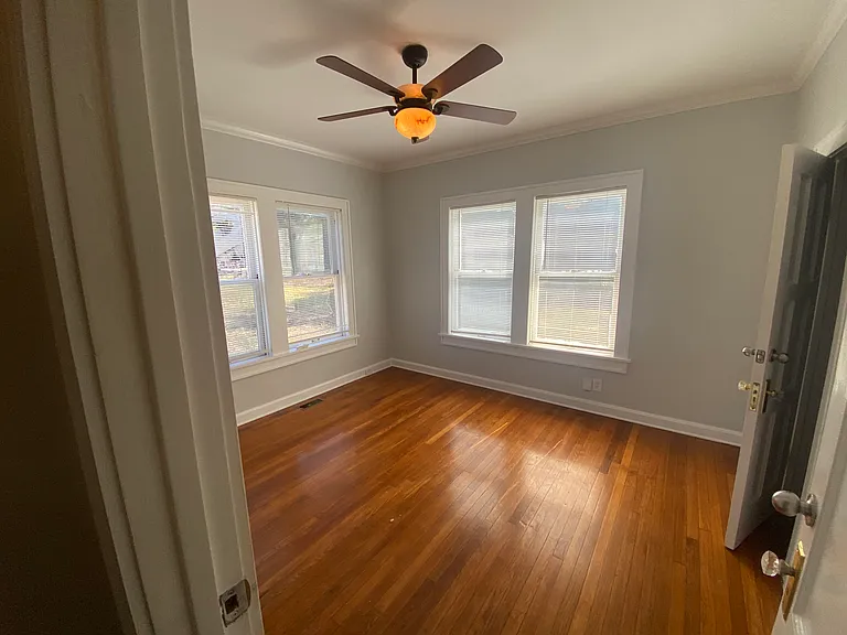 124 W Norwood Ct #1 — Photo 13