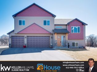 310 217th Ave NW, Oak Grove, MN 55011