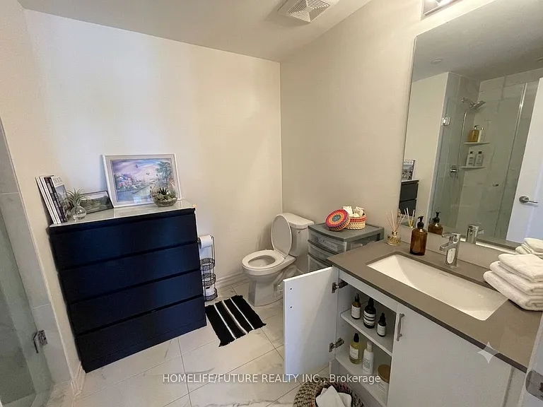110 Grew Blvd #309 — Photo 8
