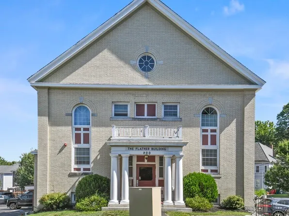 200 Rogers St Unit 5, Lowell, MA 01852