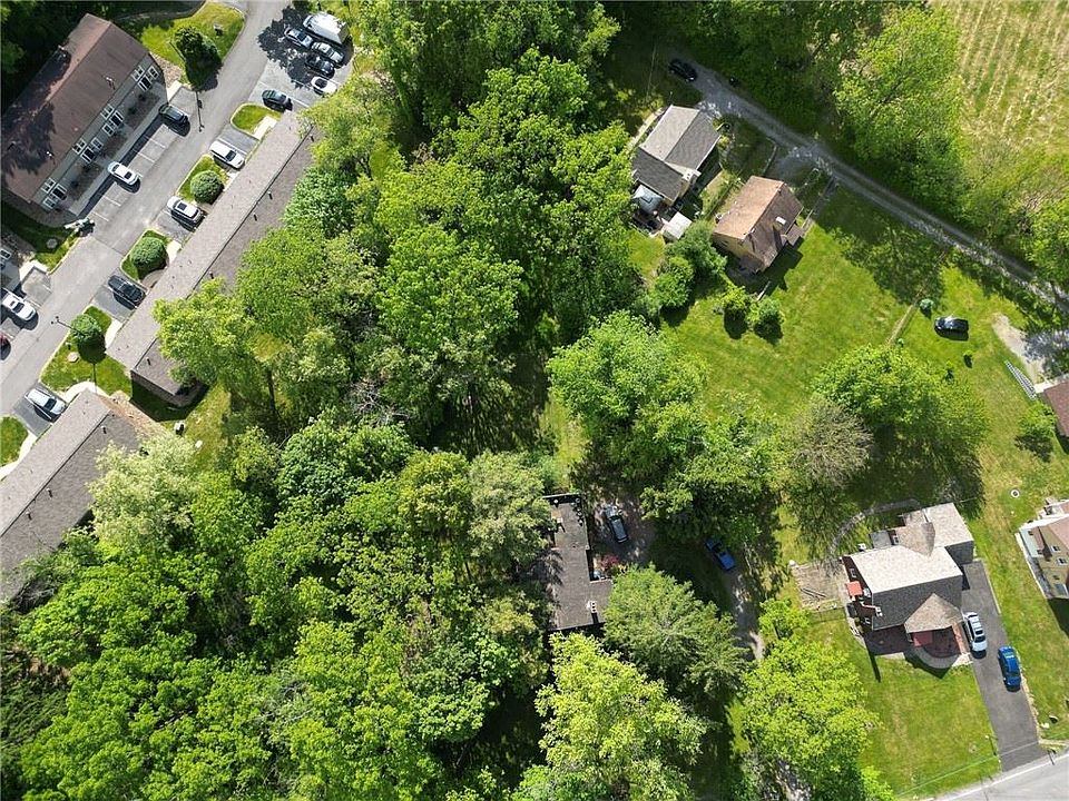 1st image of 8869 Perry Hwy