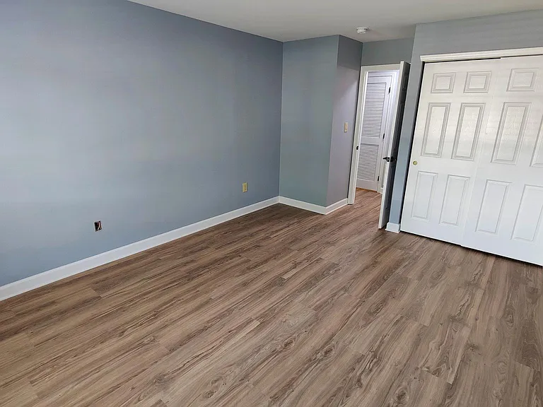 151 Steeplechase Ct — Photo 12