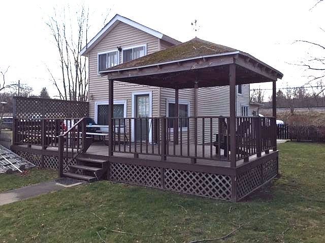 1st image of 154 Lakeside Blvd