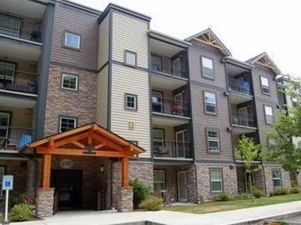 690 32nd St #B408, Bellingham, WA 98225